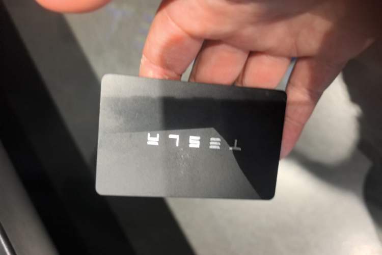 Used Tesla Model Y 2024 Rear-Wheel-Drive Version Interior 1