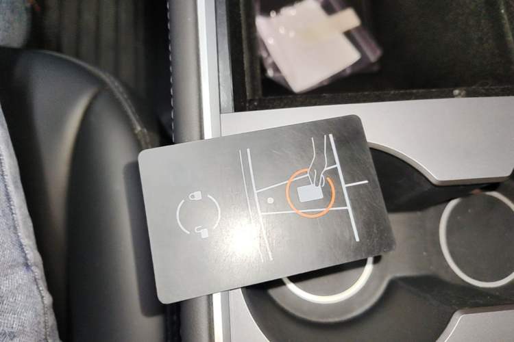Used Tesla Model Y 2024 Rear-Wheel-Drive Version Interior 1