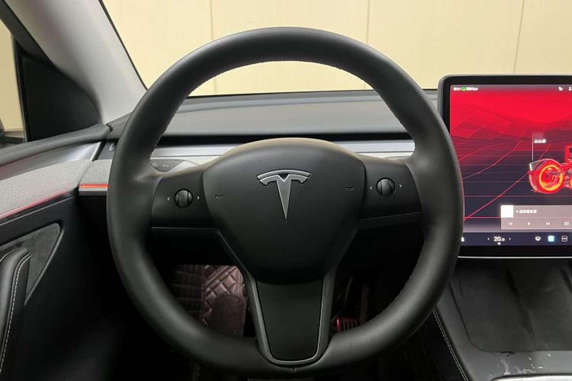 Used Tesla Model Y 2024 Long-Range All-Wheel-Drive Version Interior 6