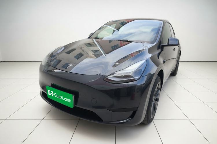 Tesla Model Y 2024 Rear-Wheel-Drive Version