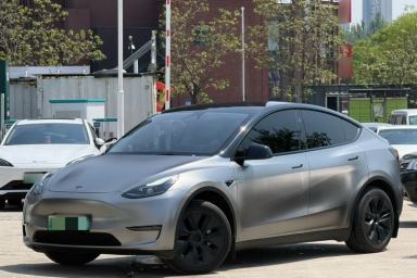 Used Tesla Model Y 2024 Long-Range All-Wheel-Drive Version
