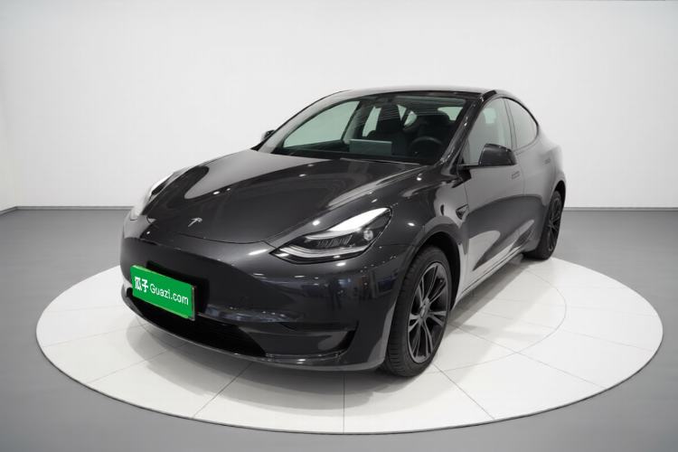 Tesla Model Y 2024 Rear-Wheel-Drive Version