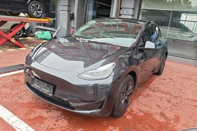 Used Tesla Model Y 2024 Rear-Wheel-Drive Version