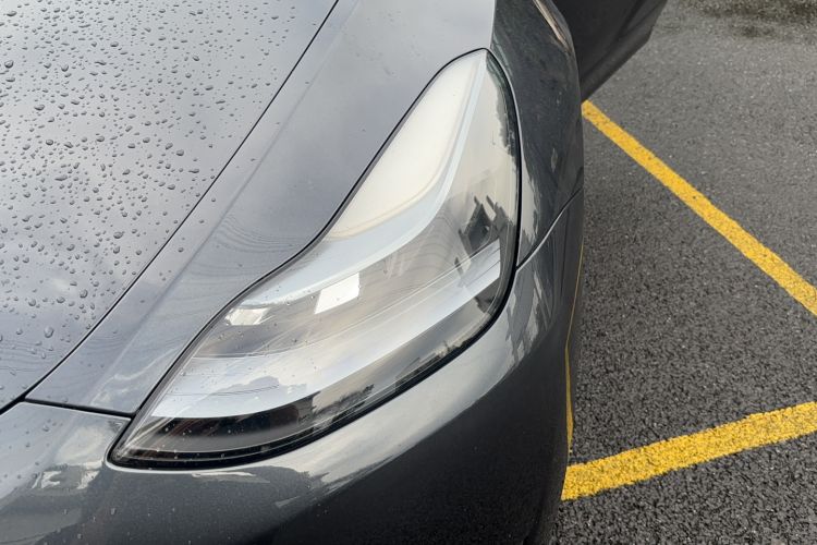 Used Tesla Model Y 2024 Long-Range All-Wheel-Drive Version Left Front Headlight