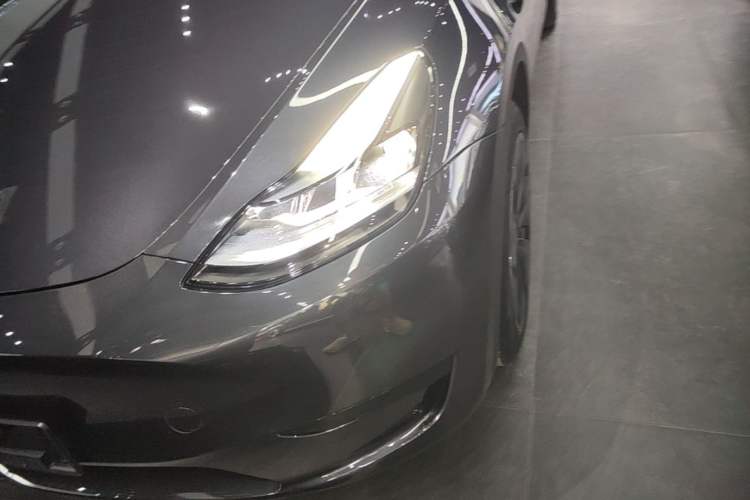 Used Tesla Model Y 2024 Rear-Wheel-Drive Version Left Front Headlight