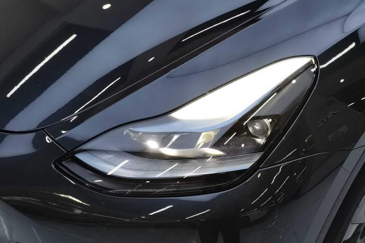 Used Tesla Model Y 2024 Rear-Wheel-Drive Version Left Front Headlight