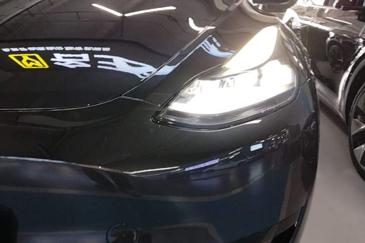 Used Tesla Model Y 2024 Rear-Wheel-Drive Version Left Front Headlight
