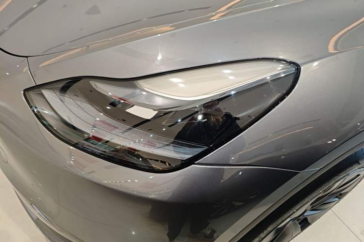 Used Tesla Model Y 2024 Rear-Wheel-Drive Version Left Front Headlight
