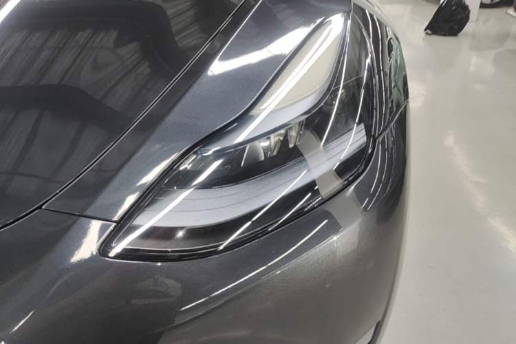 Used Tesla Model Y 2024 Long-Range All-Wheel-Drive Version Left Front Headlight