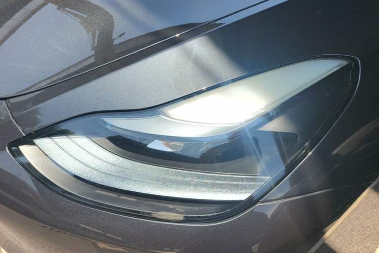 Used Tesla Model Y 2024 Rear-Wheel-Drive Version Left Front Headlight