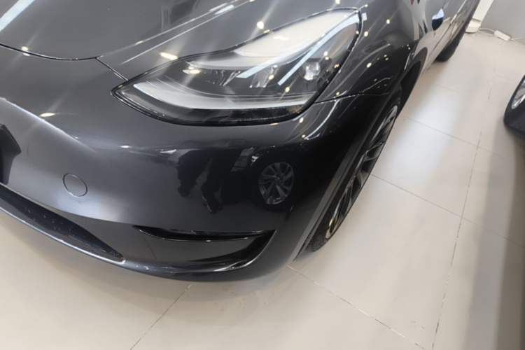 Used Tesla Model Y 2024 Long-Range All-Wheel-Drive Version Left Front Headlight