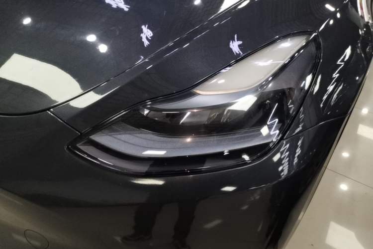 Used Tesla Model Y 2024 Rear-Wheel-Drive Version Left Front Headlight
