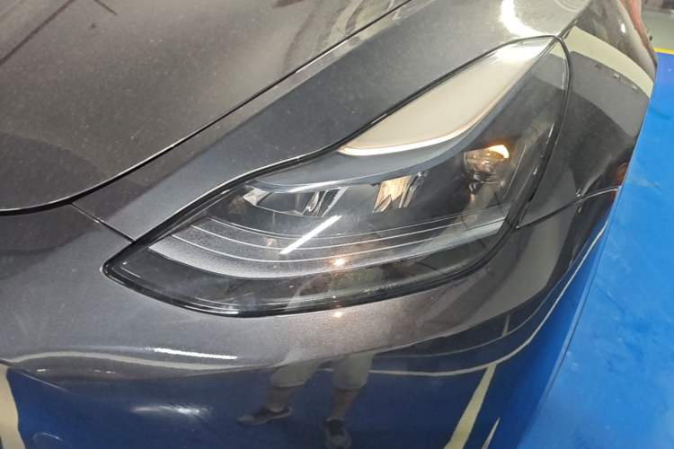 Used Tesla Model Y 2024 Rear-Wheel-Drive Version Left Front Headlight
