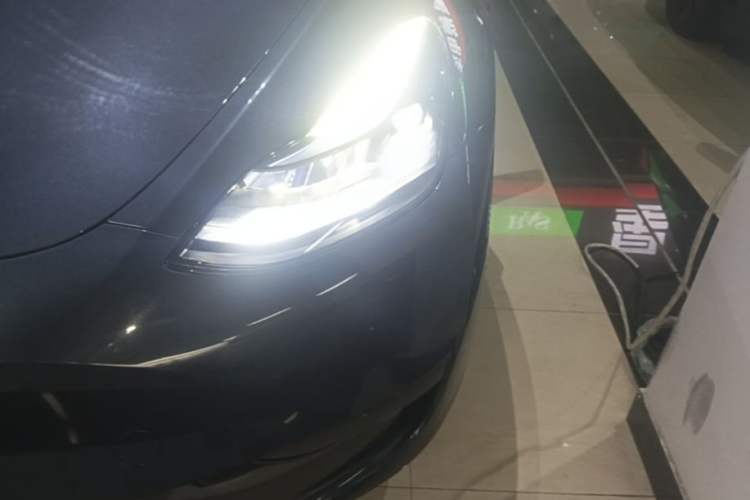 Used Tesla Model Y 2024 Rear-Wheel-Drive Version Left Front Headlight
