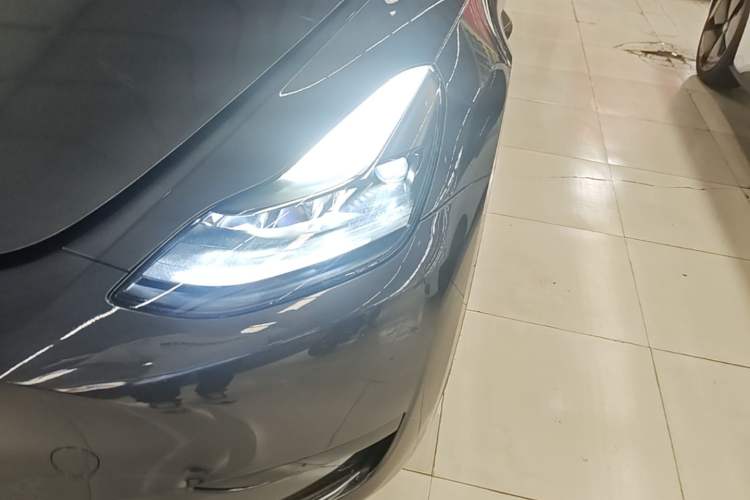 Used Tesla Model Y 2024 Rear-Wheel-Drive Version Left Front Headlight