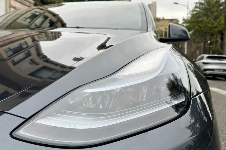 Used Tesla Model Y 2024 Rear-Wheel-Drive Version Left Front Headlight