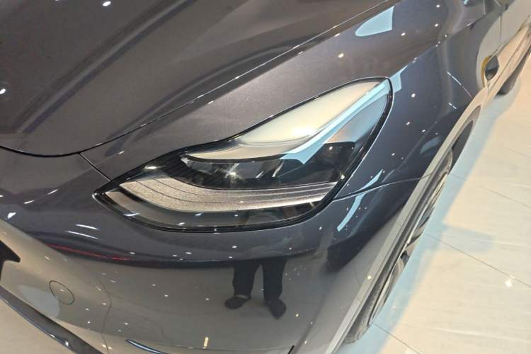 Used Tesla Model Y 2024 Rear-Wheel-Drive Version Left Front Headlight