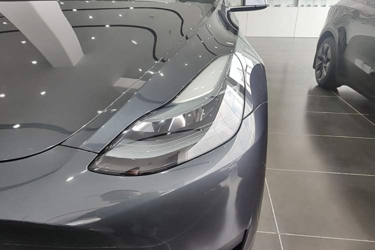 Used Tesla Model Y 2024 Rear-Wheel-Drive Version Left Front Headlight