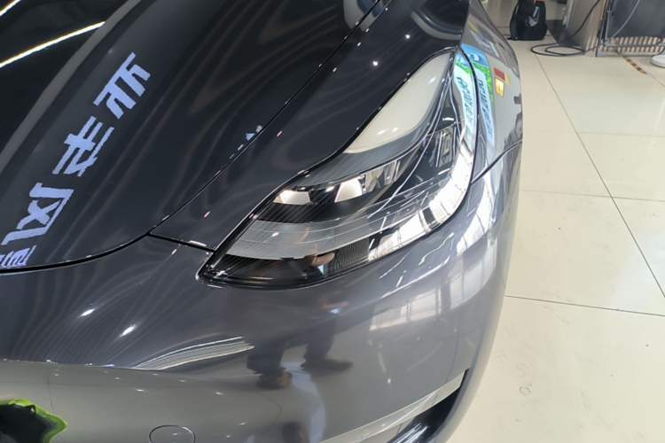 Used Tesla Model Y 2024 Long-Range All-Wheel-Drive Version Left Front Headlight