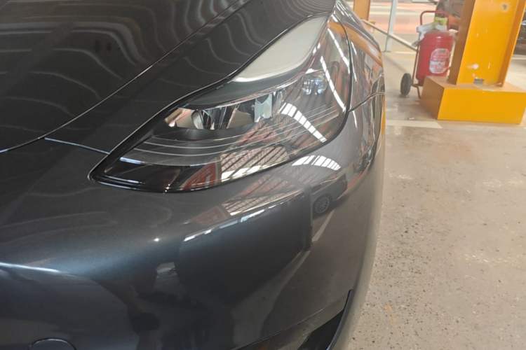 Used Tesla Model Y 2024 Rear-Wheel-Drive Version Left Front Headlight
