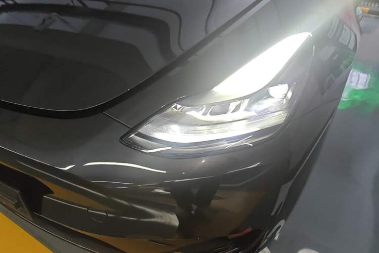 Used Tesla Model Y 2024 Rear-Wheel-Drive Version Left Front Headlight