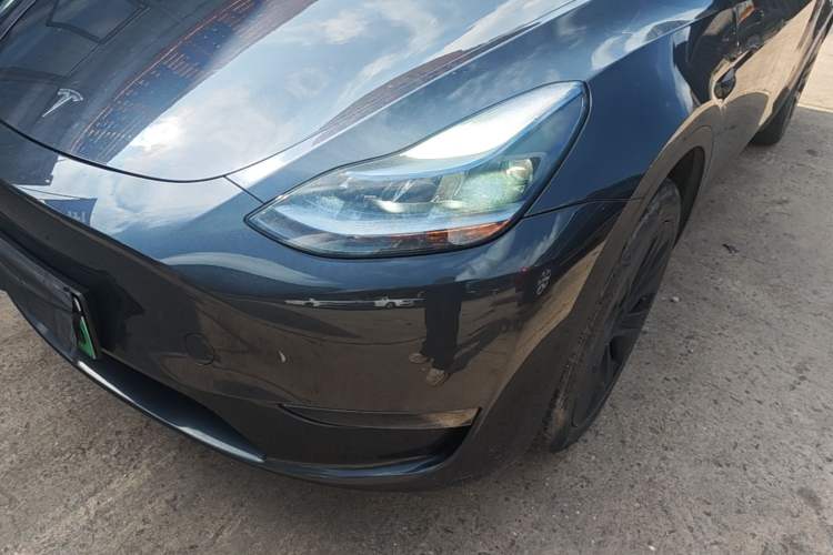 Used Tesla Model Y 2024 Long-Range All-Wheel-Drive Version Left Front Headlight
