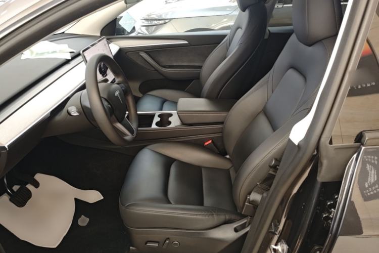 Used Tesla Model Y 2024 Rear-Wheel-Drive Version Left Front Seat