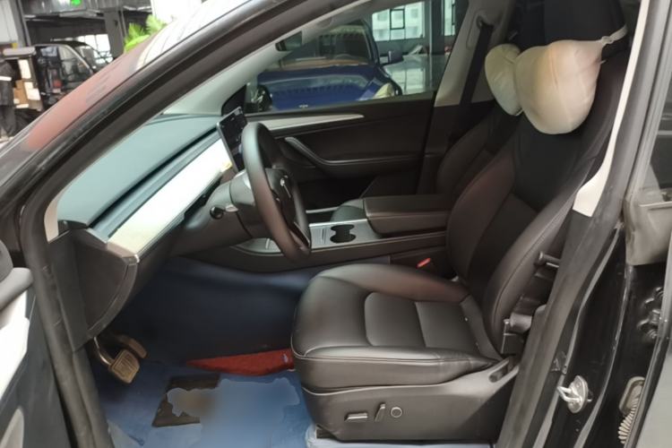 Used Tesla Model Y 2024 Rear-Wheel-Drive Version Left Front Seat