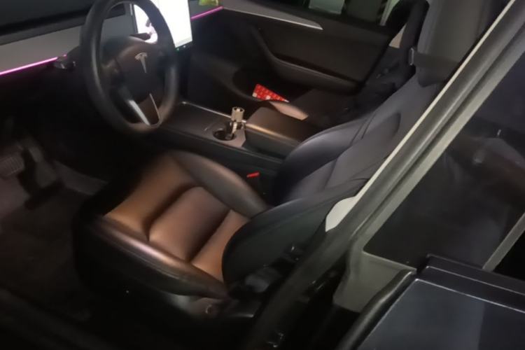Used Tesla Model Y 2024 Rear-Wheel-Drive Version Left Front Seat
