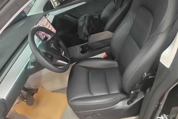 Used Tesla Model Y 2024 Rear-Wheel-Drive Version Left Front Seat