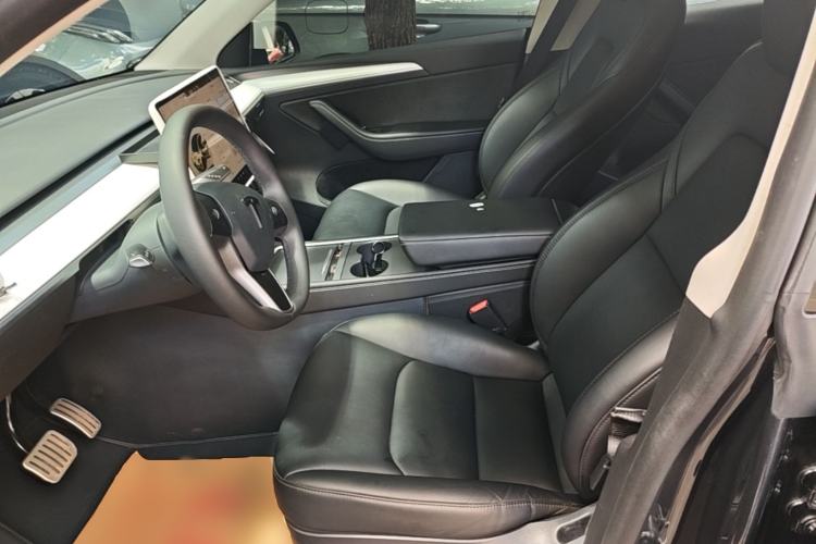 Used Tesla Model Y 2024 Rear-Wheel-Drive Version Left Front Seat