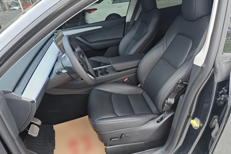 Used Tesla Model Y 2024 Rear-Wheel-Drive Version Left Front Seat