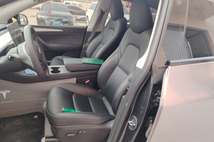 Used Tesla Model Y 2024 Rear-Wheel-Drive Version Left Front Seat