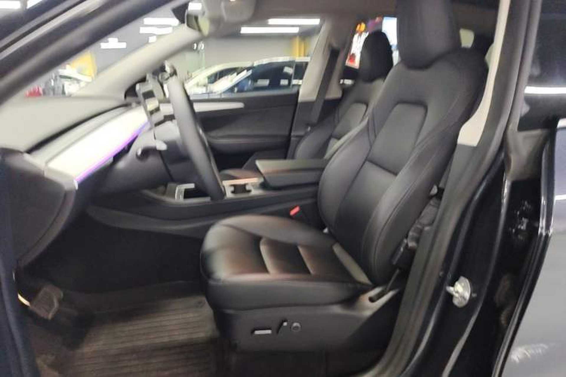 Used Tesla Model Y 2024 Rear-Wheel-Drive Version Left Front Seat