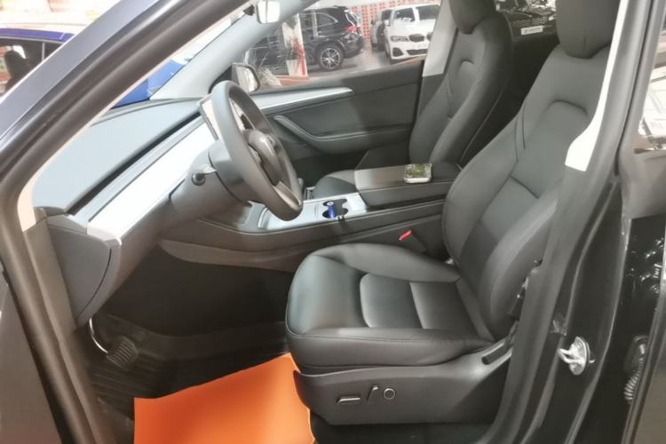 Used Tesla Model Y 2024 Rear-Wheel-Drive Version Left Front Seat