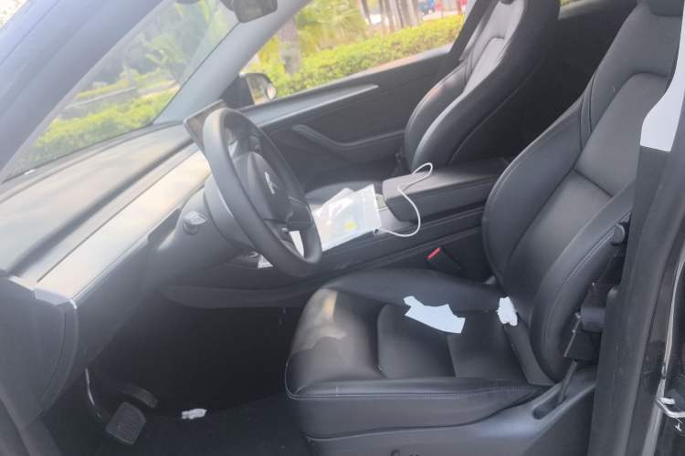 Used Tesla Model Y 2024 Rear-Wheel-Drive Version Left Front Seat