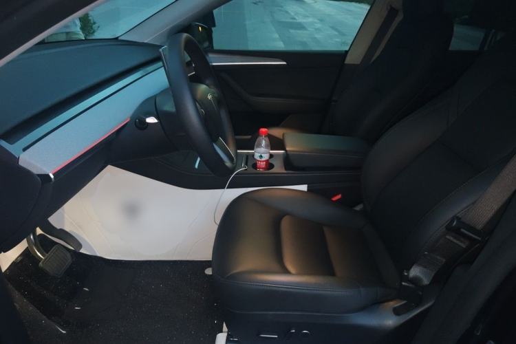 Used Tesla Model Y 2024 Rear-Wheel-Drive Version Left Front Seat