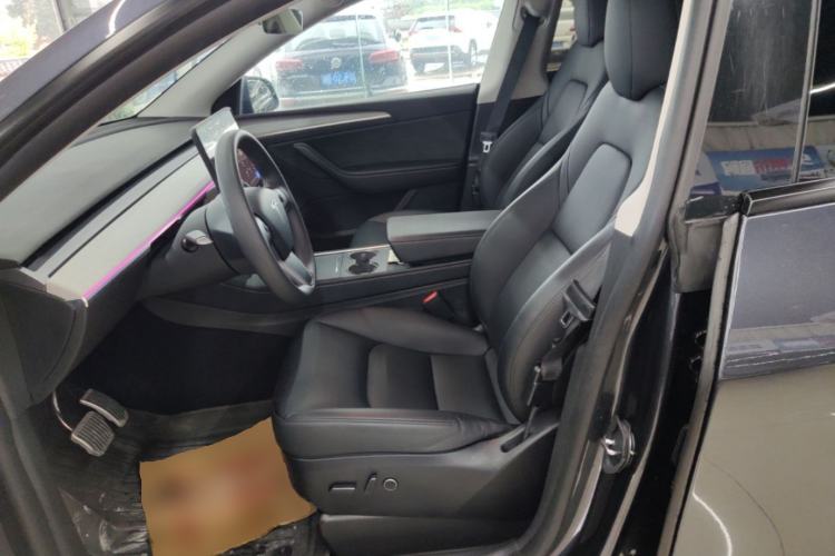 Used Tesla Model Y 2024 Rear-Wheel-Drive Version Left Front Seat