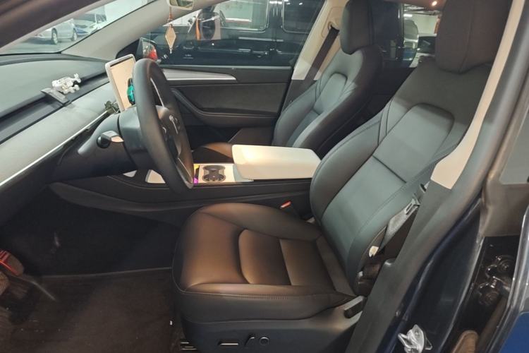 Used Tesla Model Y 2024 Rear-Wheel-Drive Version Left Front Seat