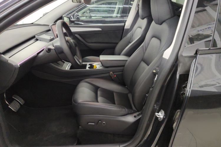 Used Tesla Model Y 2024 Rear-Wheel-Drive Version Left Front Seat