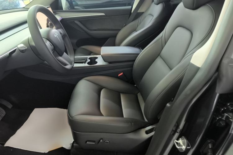 Used Tesla Model Y 2024 Rear-Wheel-Drive Version Left Front Seat