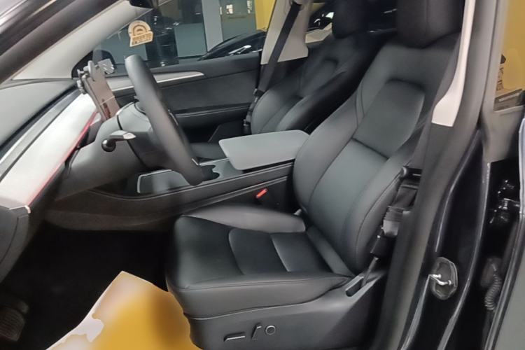 Used Tesla Model Y 2024 Rear-Wheel-Drive Version Left Front Seat