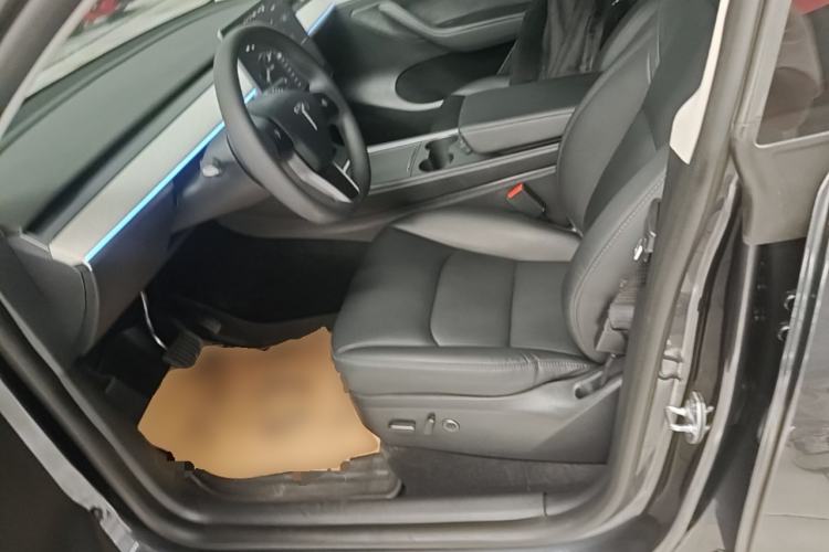 Used Tesla Model Y 2024 Rear-Wheel-Drive Version Left Front Seat