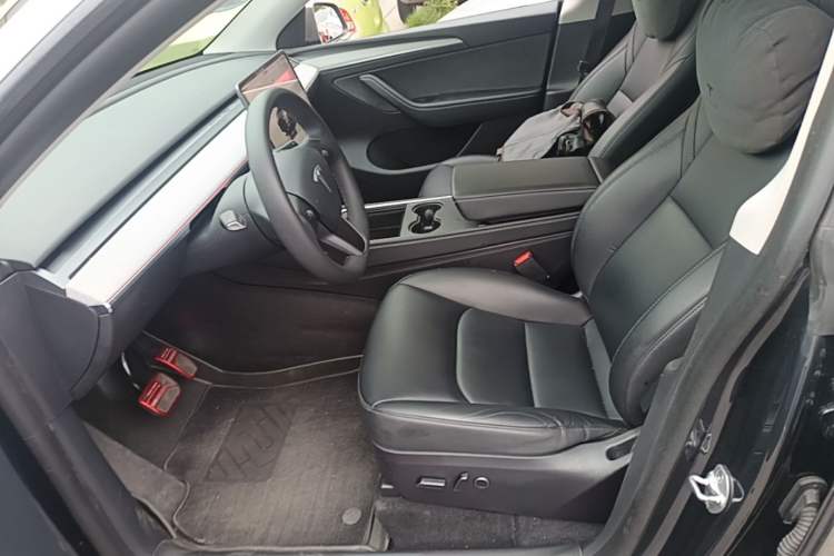 Used Tesla Model Y 2024 Rear-Wheel-Drive Version Left Front Seat