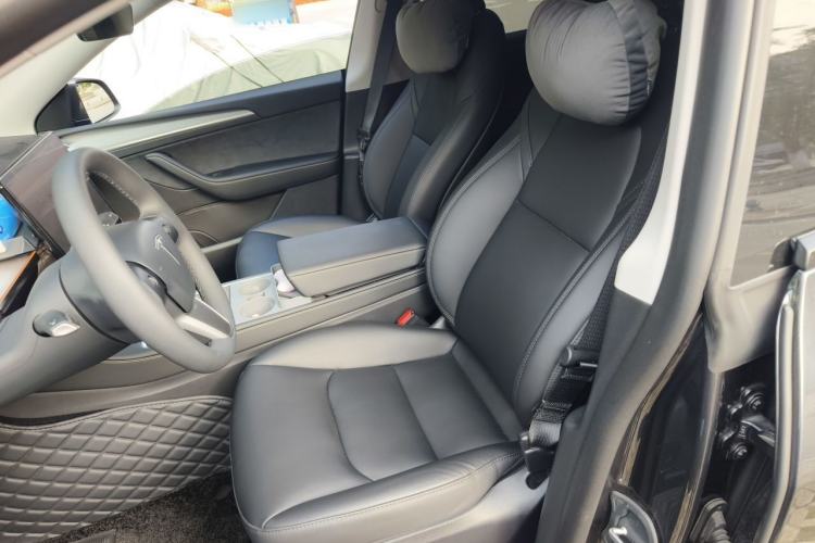 Used Tesla Model Y 2024 Rear-Wheel-Drive Version Left Front Seat