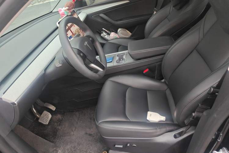 Used Tesla Model Y 2024 Rear-Wheel-Drive Version Left Front Seat