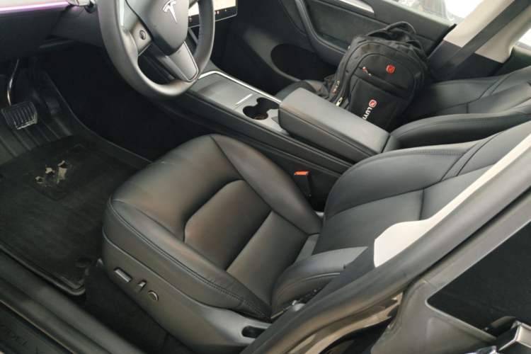 Used Tesla Model Y 2024 Rear-Wheel-Drive Version Left Front Seat
