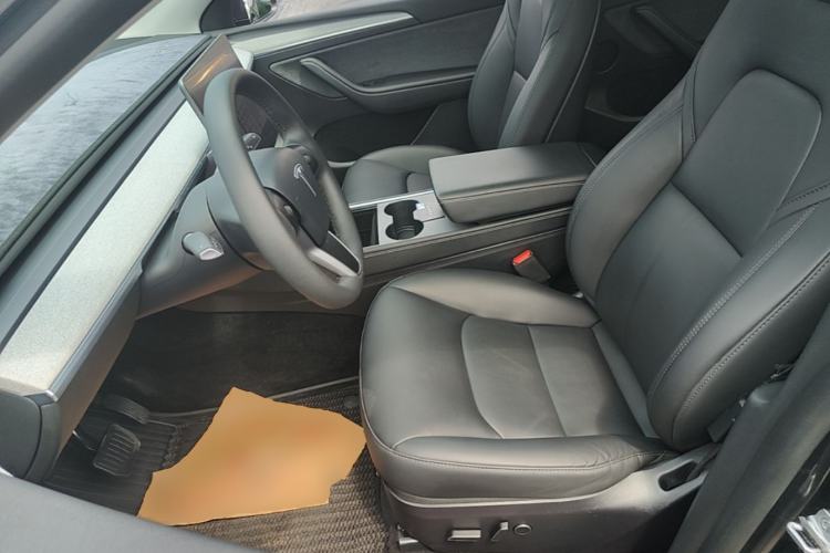 Used Tesla Model Y 2024 Rear-Wheel-Drive Version Left Front Seat