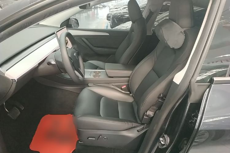 Used Tesla Model Y 2024 Rear-Wheel-Drive Version Left Front Seat