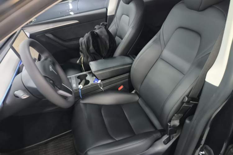 Used Tesla Model Y 2024 Rear-Wheel-Drive Version Left Front Seat